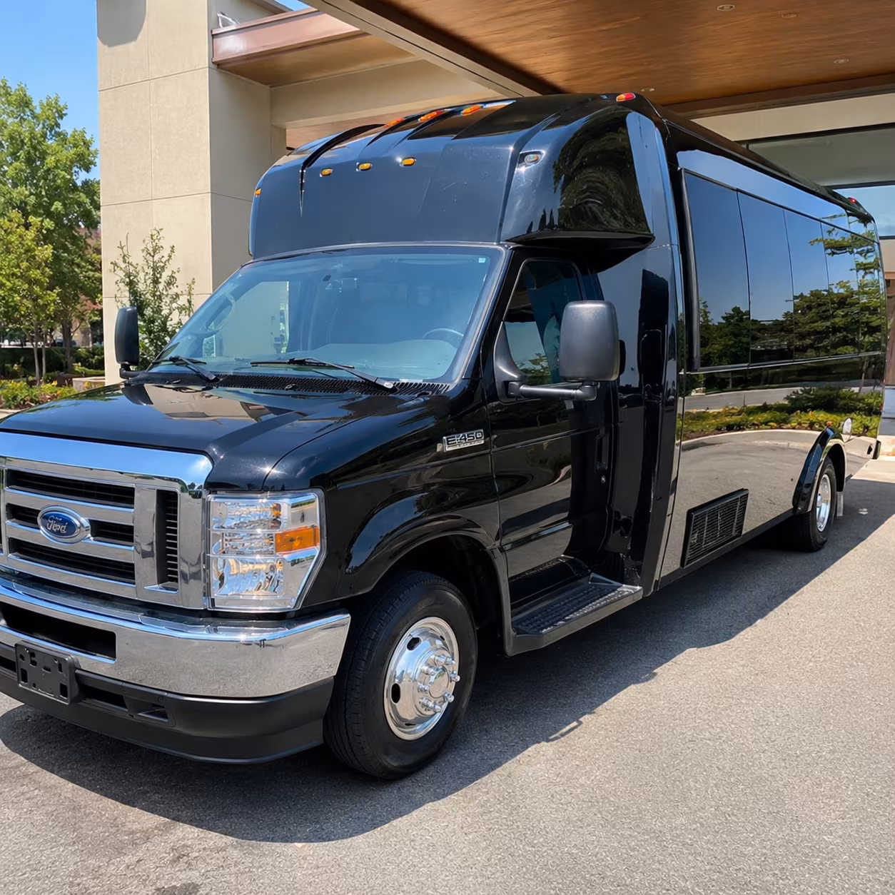 Santa Monica Homecoming & Prom Party Bus Rentals