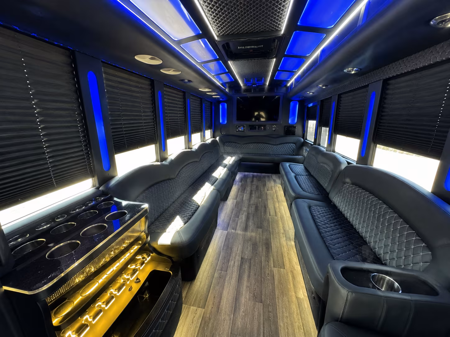 Thousand Oaks Party Bus Rental